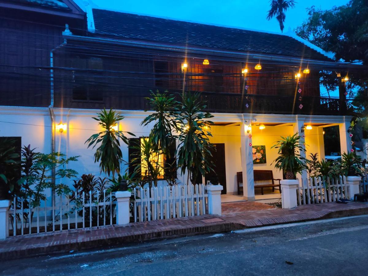 Lotus Corner - Heritage B&B Luang Prabang Dış mekan fotoğraf