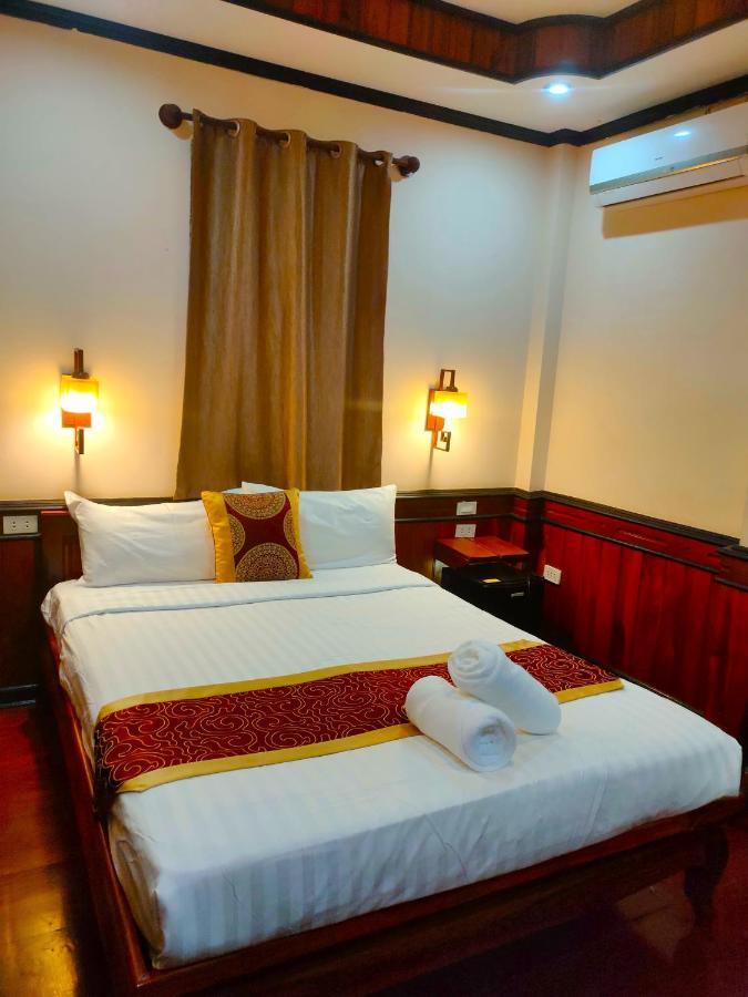 Lotus Corner - Heritage B&B Luang Prabang Dış mekan fotoğraf