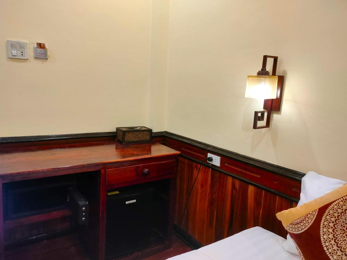 Lotus Corner - Heritage B&B Luang Prabang Dış mekan fotoğraf