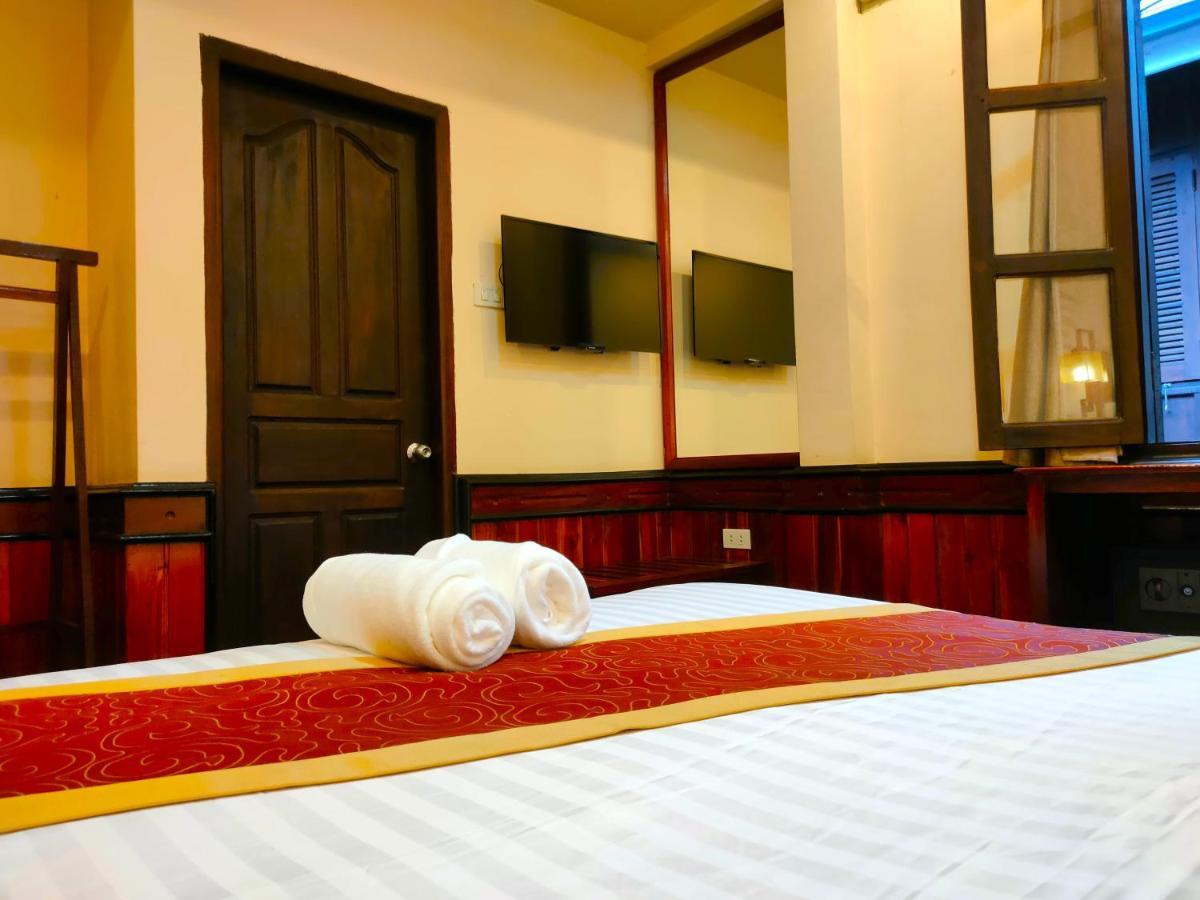 Lotus Corner - Heritage B&B Luang Prabang Dış mekan fotoğraf