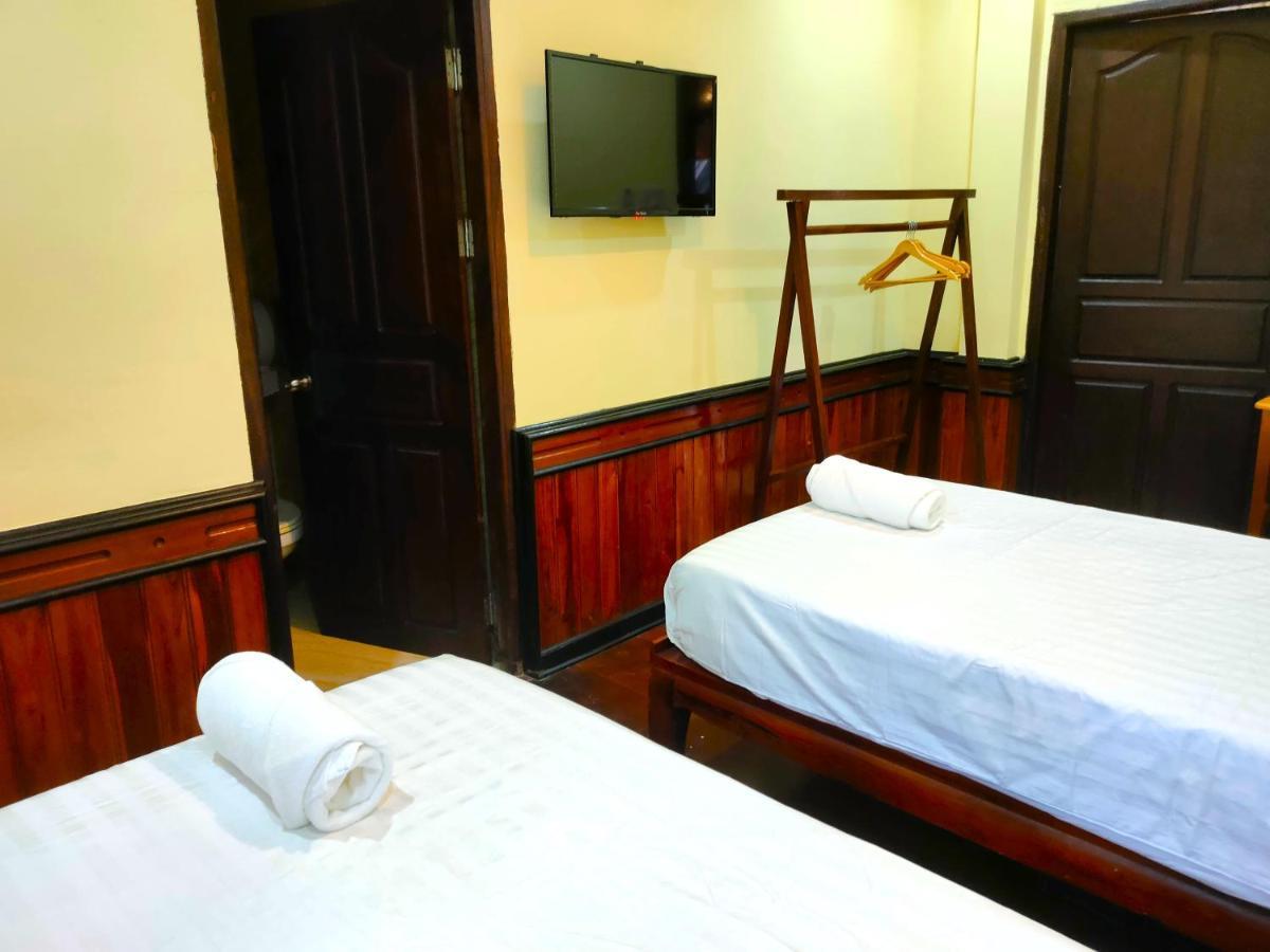 Lotus Corner - Heritage B&B Luang Prabang Dış mekan fotoğraf