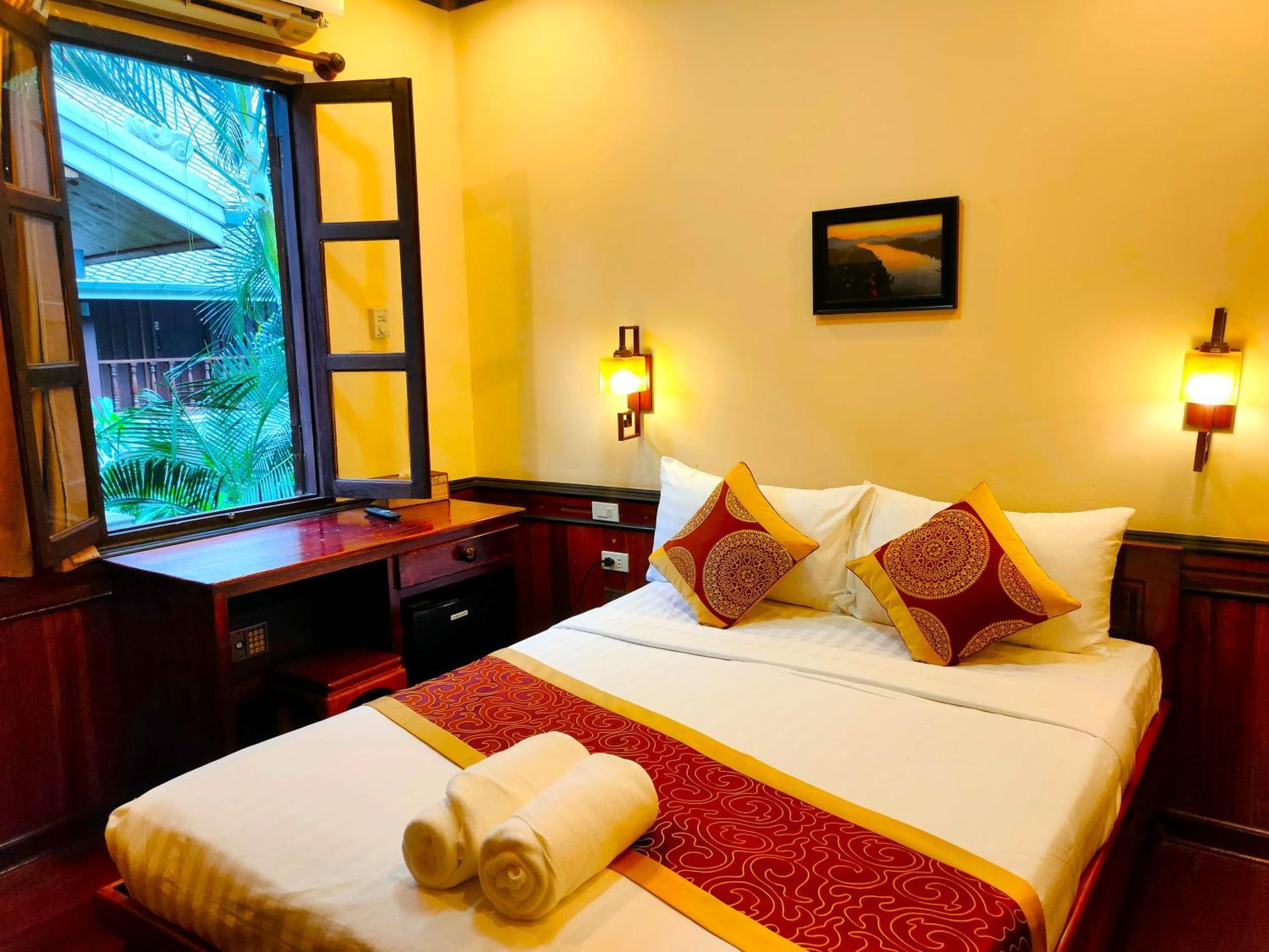 Lotus Corner - Heritage B&B Luang Prabang Dış mekan fotoğraf